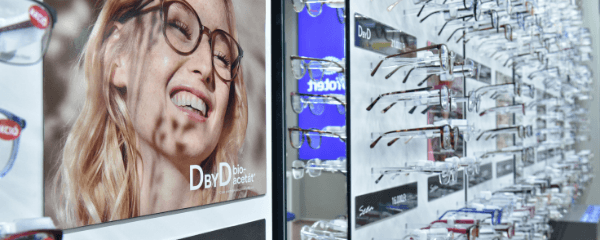 Szemüvegkeret-típusok és anyagok: útmutató a jó döntéshez
